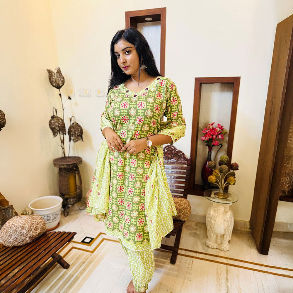 Green cotton kurta with afgani pant and dupatta